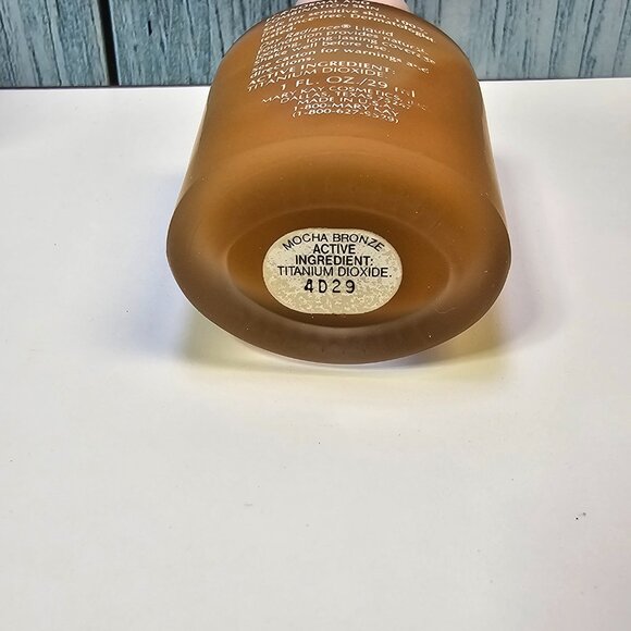 Mary Kay Day Radiance Liquid Foundation - Mocha Bronze #5858 - NIB Old Stock - Picture 4 of 8